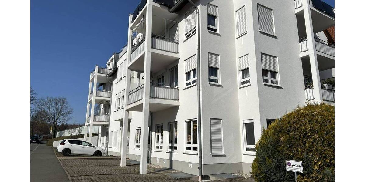 Etagenwohnung Zwickau Marienthal - 4 Zimmer, 75 m&sup2;, 100.000&euro; | Angebot:26176737