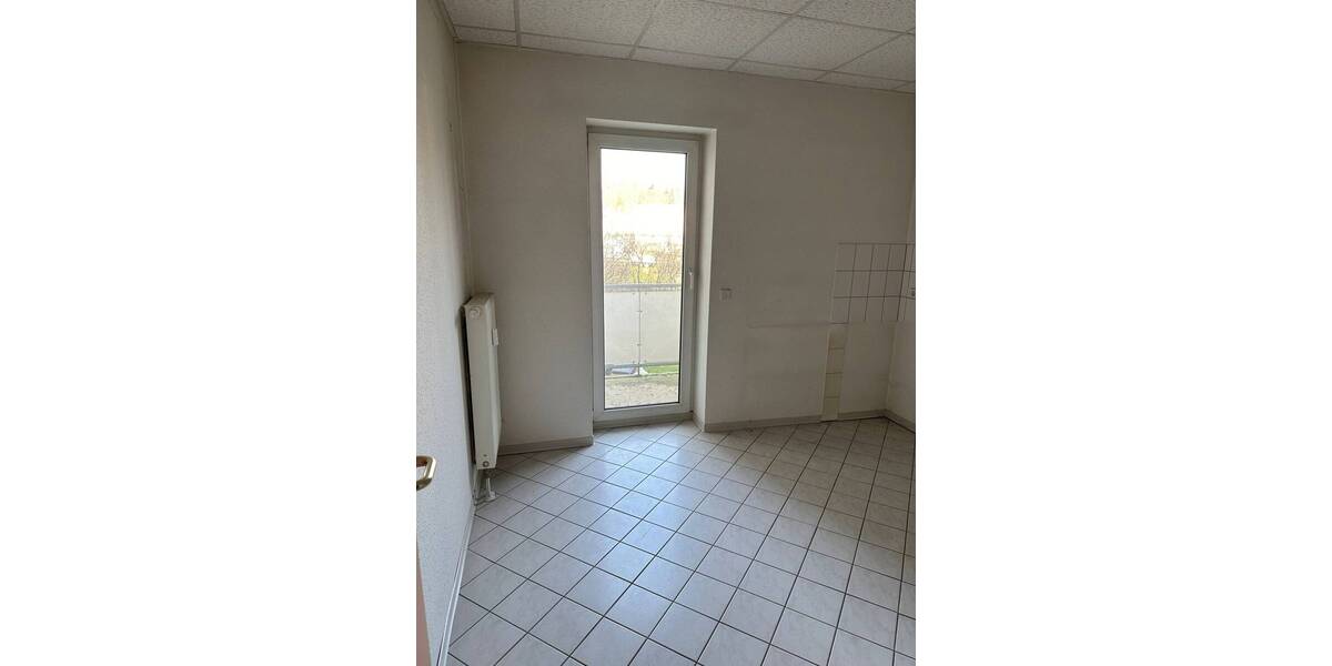 Gewerbeobjekt Meerane Crotenlaide - 3 Zimmer, 125 m&sup2;, 85.000&euro; | Angebot:25747143
