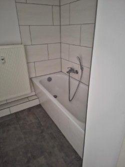 Etagenwohnung Glauchau - 3 Zimmer, 59 m&sup2;, 340&euro; | Angebot:25758679