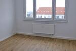Etagenwohnung Limbach-Oberfrohna Oberfrohna - 3 Zimmer, 58 m&sup2;, 335&euro; | Angebot:23713803