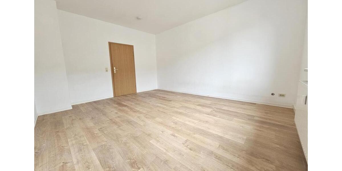 Etagenwohnung Aue-Bad Schlema Bad Schlema - 3 Zimmer, 84 m&sup2;, 439&euro; | Angebot:25084332