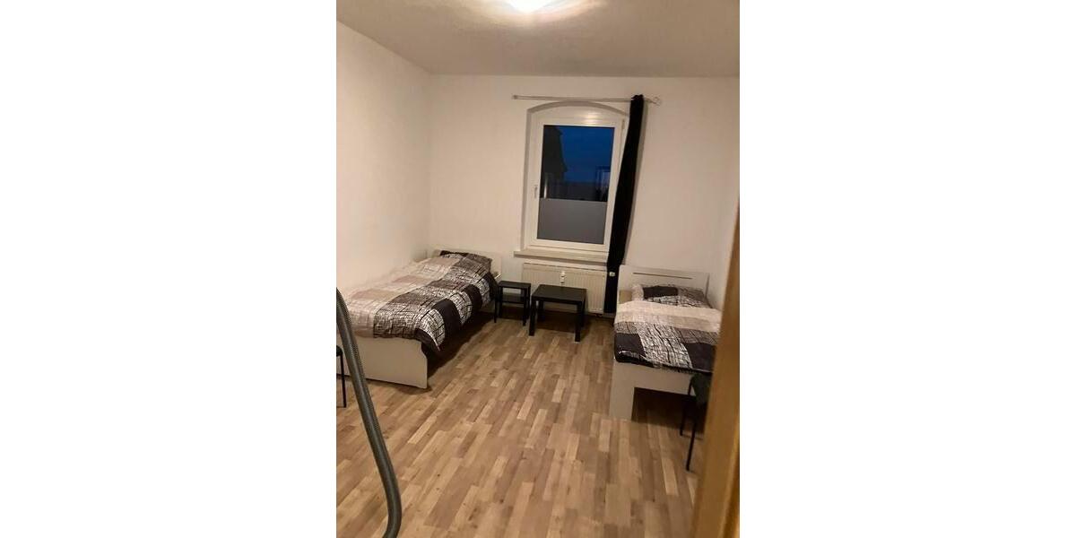 Etagenwohnung Zwickau Zwickau-West - 3 Zimmer, 63 m&sup2;, 252&euro; | Angebot:26040148