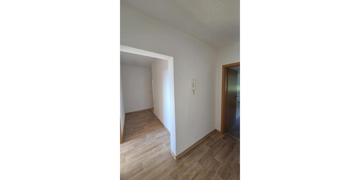 Etagenwohnung Hohenstein-Ernstthal Ernstthal - 5 Zimmer, 110 m&sup2;, 731&euro; | Angebot:25298527