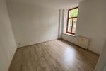 Etagenwohnung Reichenbach im Vogtland - 3 Zimmer, 83 m&sup2;, 480&euro; | Angebot:25351039