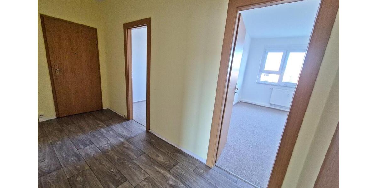 Etagenwohnung Kirchberg - 6 Zimmer, 126 m&sup2;, 650&euro; | Angebot:24438624