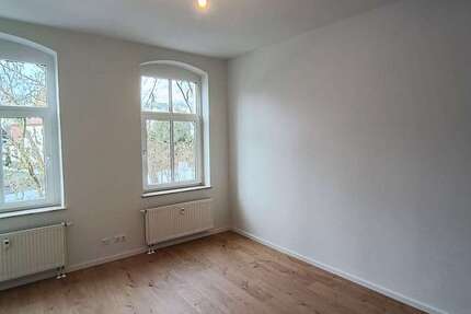 Wohnung Reichenbach im Vogtland - 3 Zimmer, 67 m&sup2;, 400&euro; | Angebot:25224665