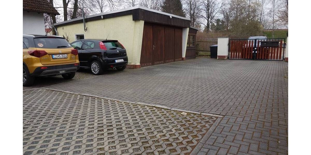 Mehrfamilienhaus, Wohnhaus Zwickau Niederplanitz - 7 Zimmer, 181 m&sup2;, 299.999&euro; | Angebot:26191031