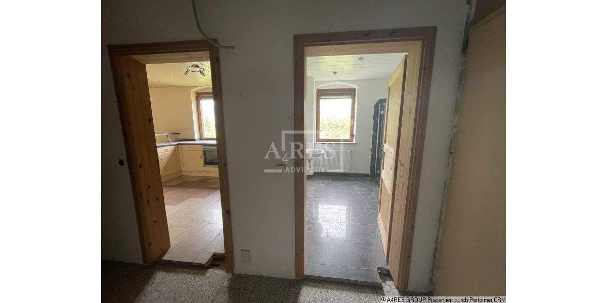 Mehrfamilienhaus, Wohnhaus Meerane - 1 Zimmer, 358 m&sup2;, 120.000&euro; | Angebot:25776423