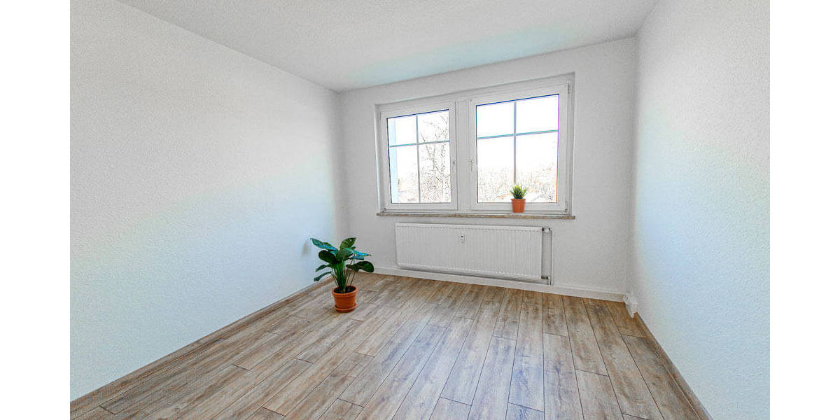 Etagenwohnung Zwickau Eckersbach - 4 Zimmer, 75 m&sup2;, 525&euro; | Angebot:25771304
