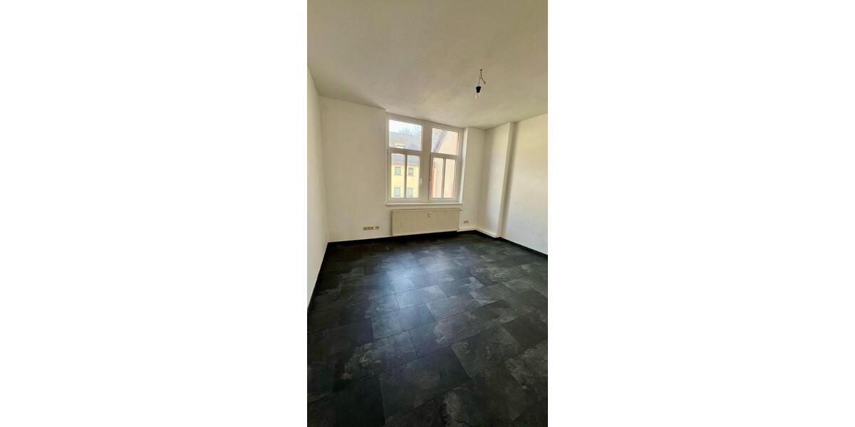 Etagenwohnung Hohenstein-Ernstthal Ernstthal - 2 Zimmer, 65 m&sup2;, 310&euro; | Angebot:24853454