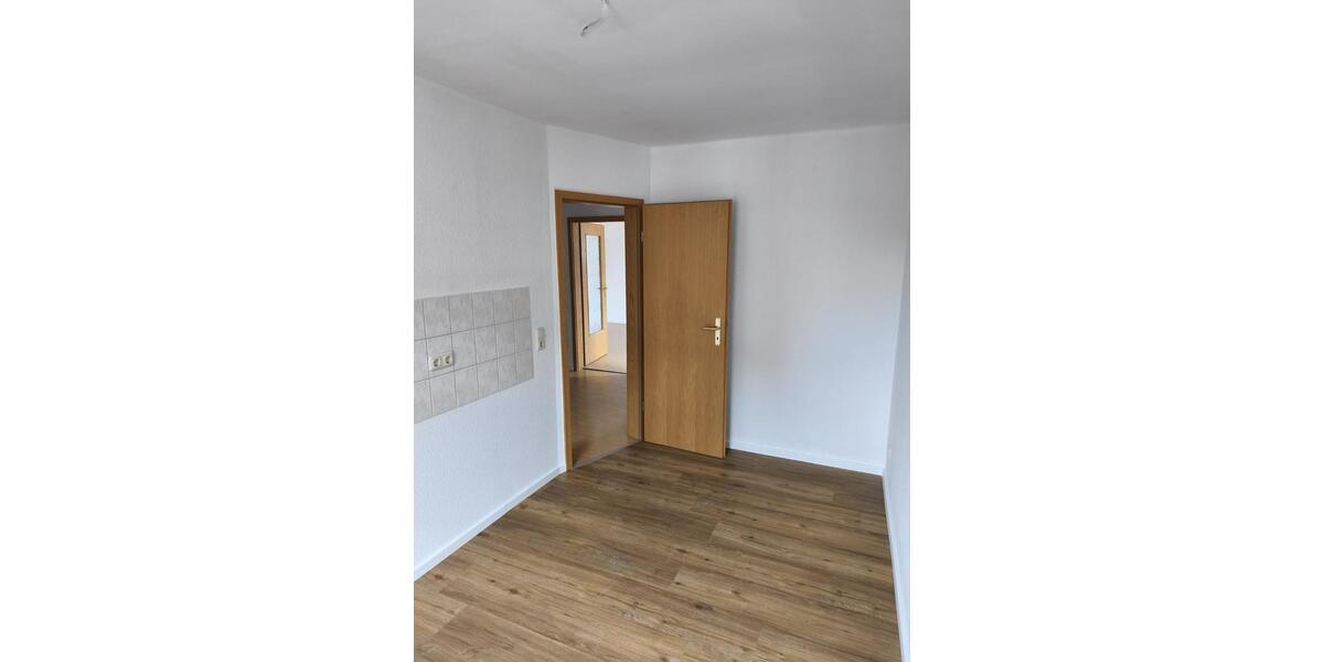 Etagenwohnung Lichtentanne - 2 Zimmer, 62 m&sup2;, 375&euro; | Angebot:24493228