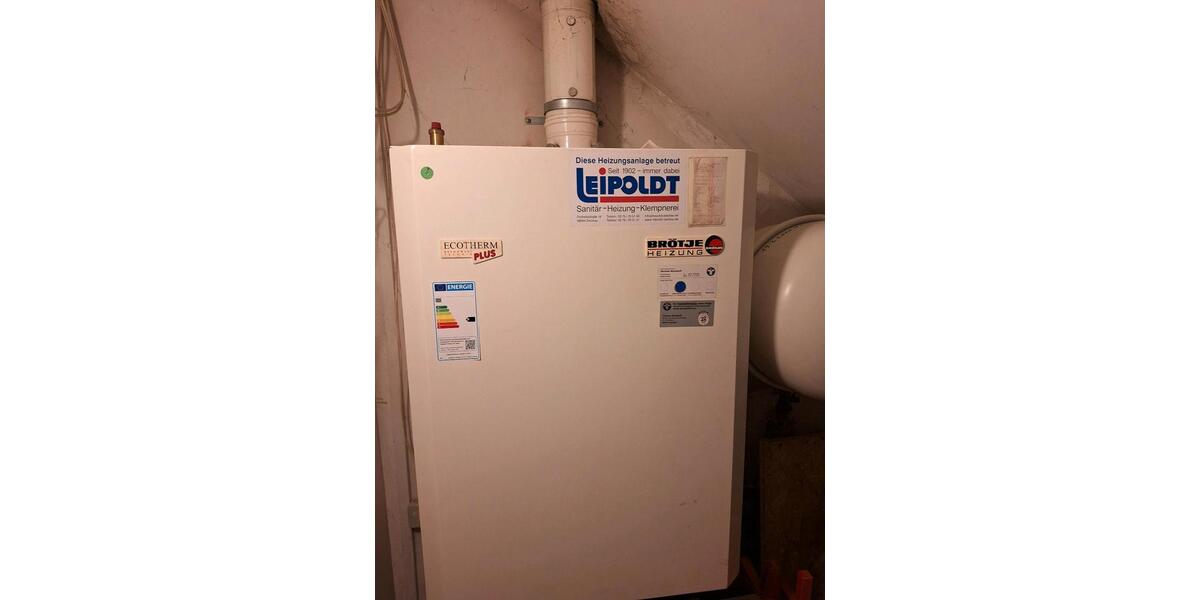 Mehrfamilienhaus, Wohnhaus Zwickau Cainsdorf - 9 Zimmer, 255 m&sup2;, 165.000&euro; | Angebot:24850092