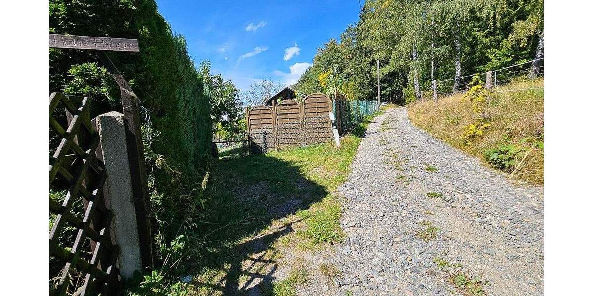 Mehrfamilienhaus, Wohnhaus Lauter-Bernsbach Bernsbach - 2 Zimmer, 50 m&sup2;, 70.000&euro; | Angebot:25744644