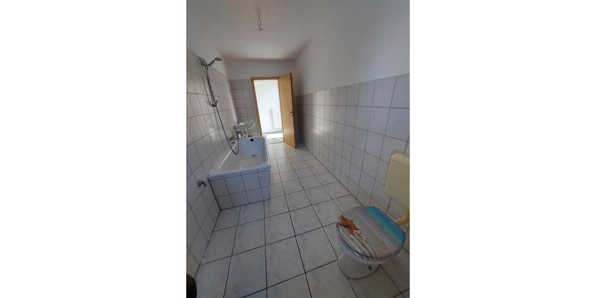 Etagenwohnung Limbach-Oberfrohna Oberfrohna - 2 Zimmer, 55 m&sup2;, 319&euro; | Angebot:24836331