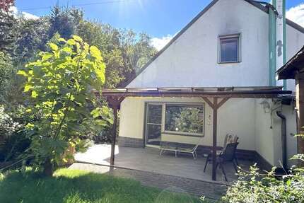 Haus Meerane - 12 Zimmer, 342 m&sup2;, 299.000&euro; | Angebot:22413146