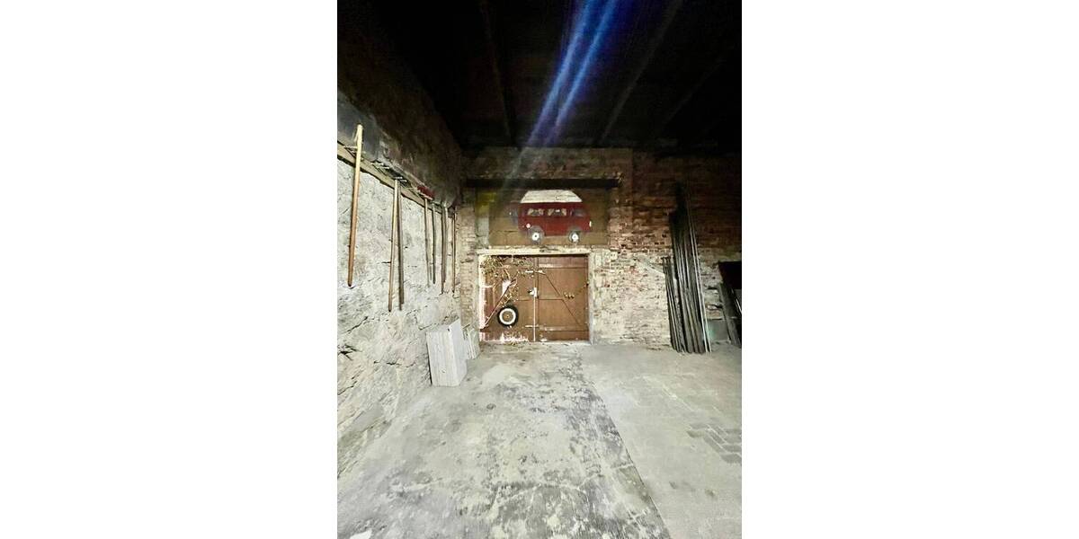 Mehrfamilienhaus, Wohnhaus Lengenfeld - 4 Zimmer, 150 m&sup2;, 85.000&euro; | Angebot:25708235