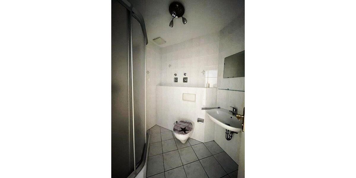 Etagenwohnung Zwickau - 1 Zimmer, 26 m&sup2;, 29.000&euro; | Angebot:27264896