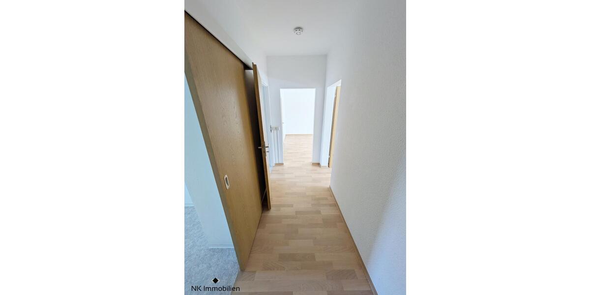 Etagenwohnung Limbach-Oberfrohna Oberfrohna - 4 Zimmer, 79 m&sup2;, 504&euro; | Angebot:25945661