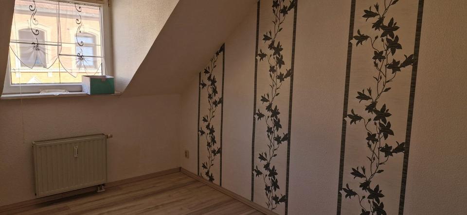 Reihenhaus Treuen - 8 Zimmer, 164 m&sup2;, 99.000&euro; | Angebot:25806158