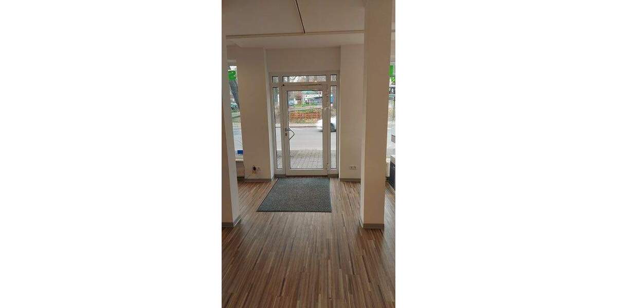 Modernes Wohn-Geschäftshaus in sehr günstiger Lage - Mehrfamilienhaus, Wohnhaus Zwickau Pölbitz | Angebot:25631690