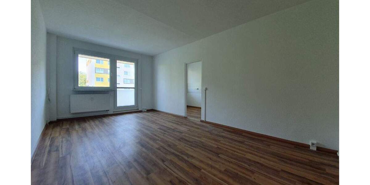 Etagenwohnung Zwickau Eckersbach - 3 Zimmer, 71 m&sup2;, 412&euro; | Angebot:25668561