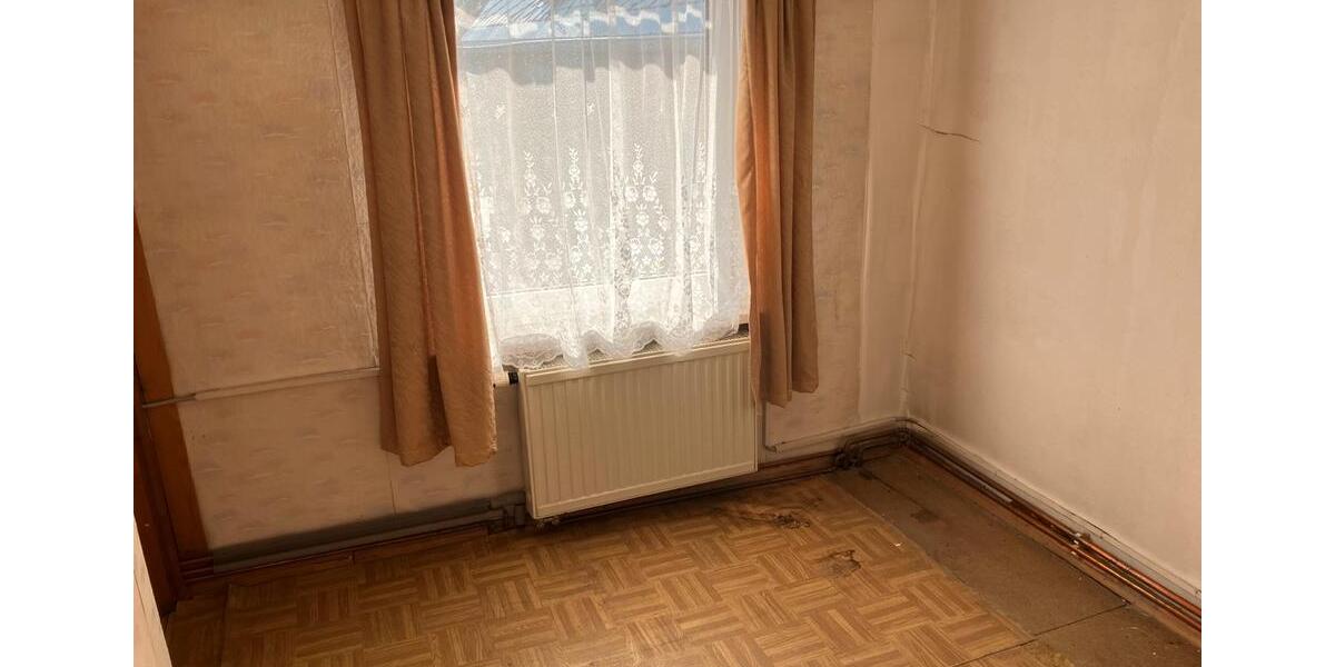 Reihenhaus Kirchberg - 2 Zimmer, 93 m&sup2;, 48.000&euro; | Angebot:24704852