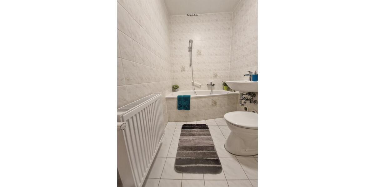 Etagenwohnung Glauchau - 3 Zimmer, 67 m&sup2;, 390&euro; | Angebot:19052303