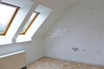 Dachgeschoßwohnung Limbach-Oberfrohna Oberfrohna - 3 Zimmer, 69 m&sup2;, 365&euro; | Angebot:24704352