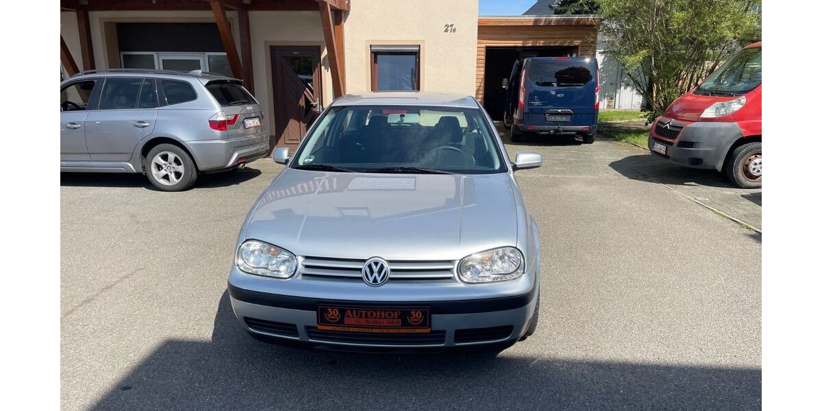 VW Golf 205.600 km 2.750 &euro; Oelsnitz i.E. 09376