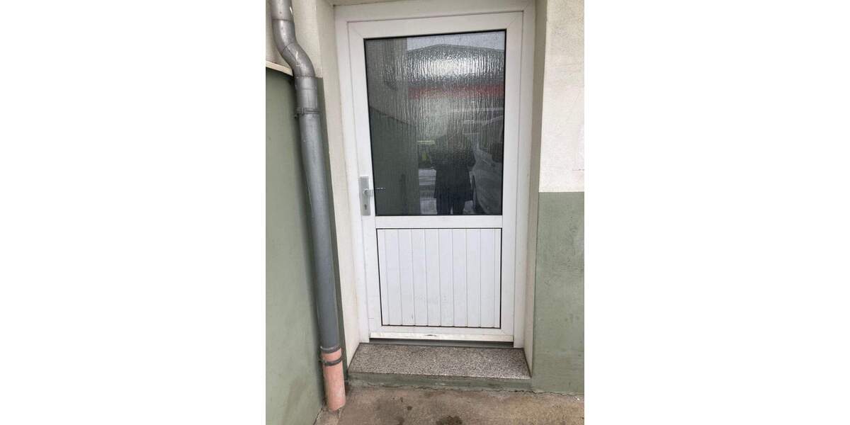 Mehrfamilienhaus, Wohnhaus Zwickau Eckersbach - 8 Zimmer, 280 m&sup2;, 93.000&euro; | Angebot:25741918