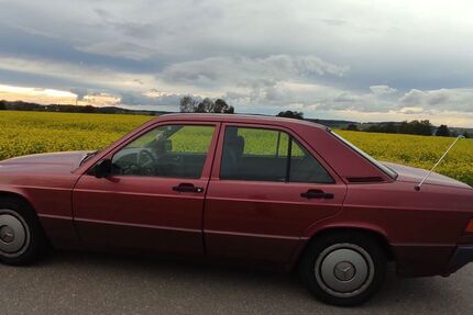 Mercedes-Benz 190 190.000 km 3.850 &euro; Zschorlau 08321