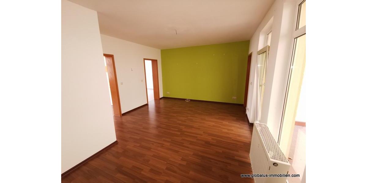 Etagenwohnung Zwickau - 3 Zimmer, 82 m&sup2;, 410&euro; | Angebot:25871110