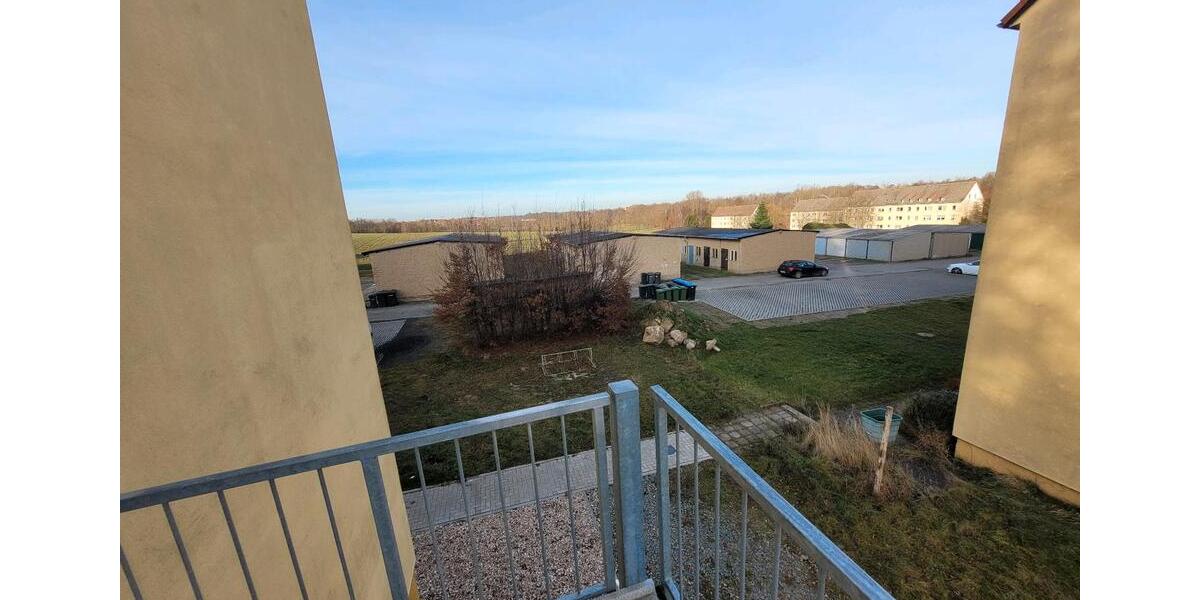 Etagenwohnung Crimmitschau - 2 Zimmer, 50 m&sup2;, 300&euro; | Angebot:24279466