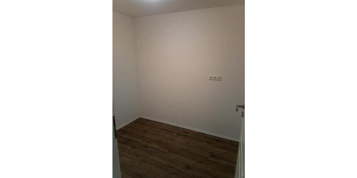 Etagenwohnung Ronneburg - 4 Zimmer, 105 m&sup2;, 1.380&euro; | Angebot:25417077