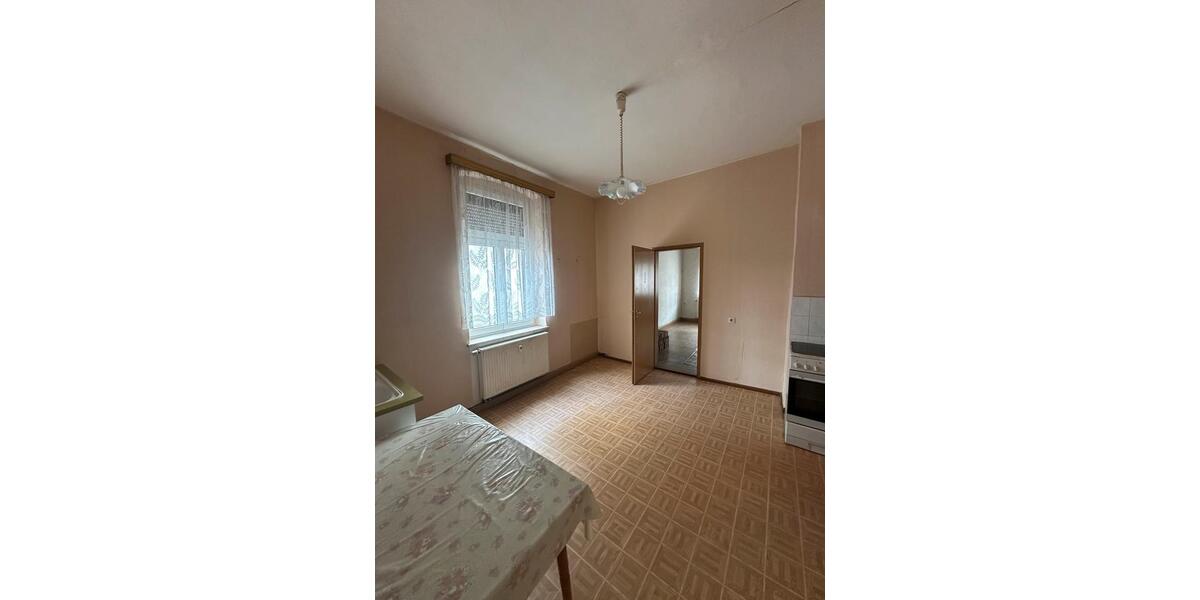 Mehrfamilienhaus, Wohnhaus Crimmitschau - 13 Zimmer, 240 m&sup2;, 55.000&euro; | Angebot:25961759