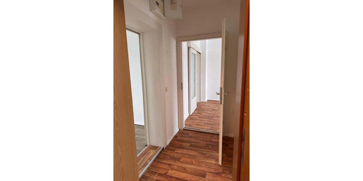 Etagenwohnung Hartmannsdorf - 2 Zimmer, 46 m&sup2;, 277&euro; | Angebot:22419681