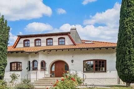 Haus Zwickau Zwickau-West - 7 Zimmer, 259 m&sup2;, 795.000&euro; | Angebot:25086555