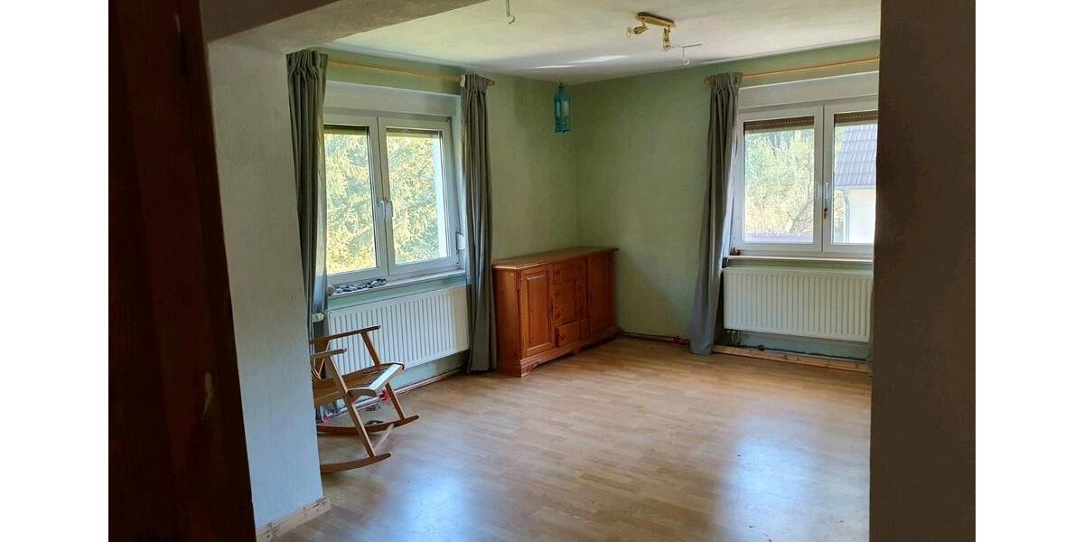 Einfamilienhaus Limbach-Oberfrohna Oberfrohna - 6 Zimmer, 185 m&sup2;, 280.000&euro; | Angebot:21915489