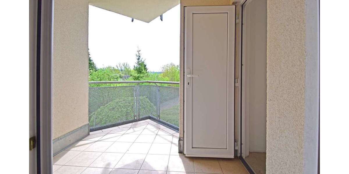 Etagenwohnung Zwönitz - 4 Zimmer, 89 m&sup2;, 620&euro; | Angebot:26464705