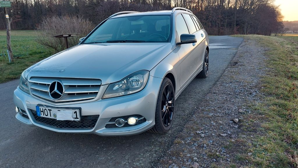 Mercedes-Benz C 200 172.200 km 8.950 &euro; Limbach Oberfrohna 09212