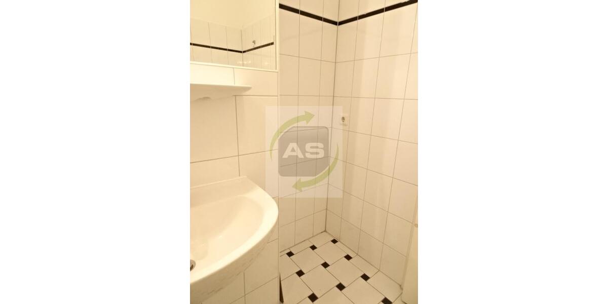 Etagenwohnung Zwickau Zwickau-Nord - 3 Zimmer, 85 m&sup2;, 550&euro; | Angebot:25366567