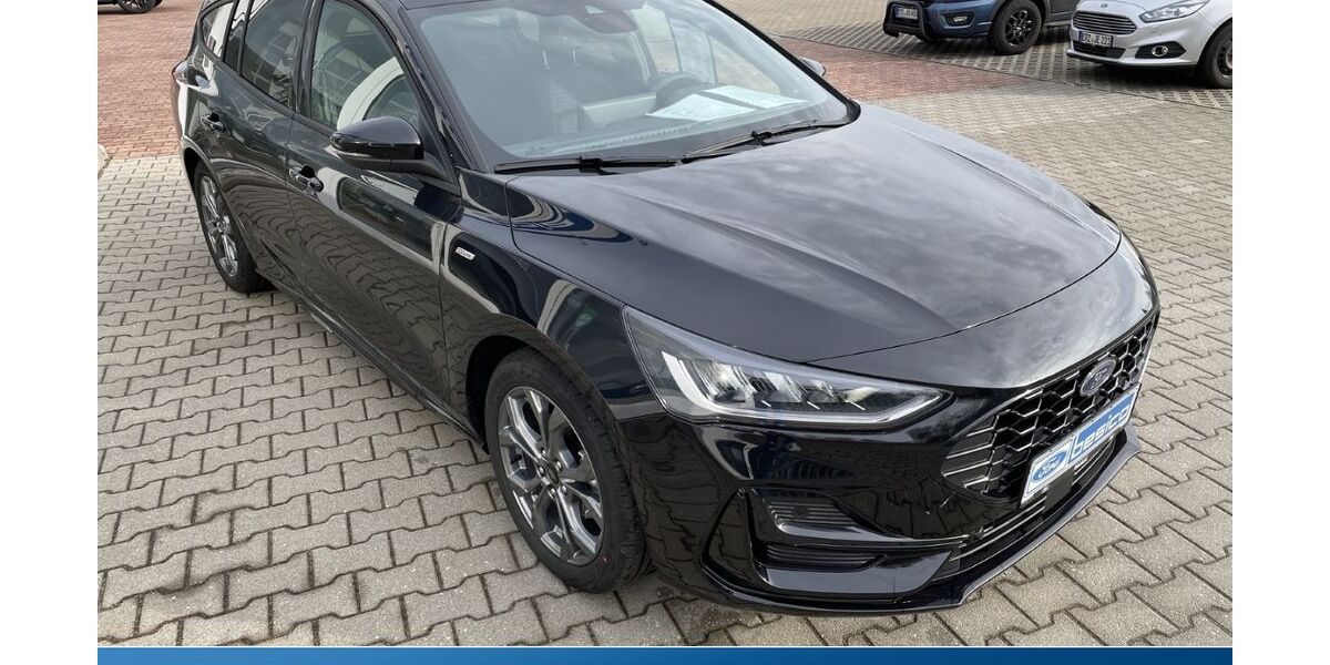 Ford Focus 3.464 km 29.550 &euro; Glauchau 08371