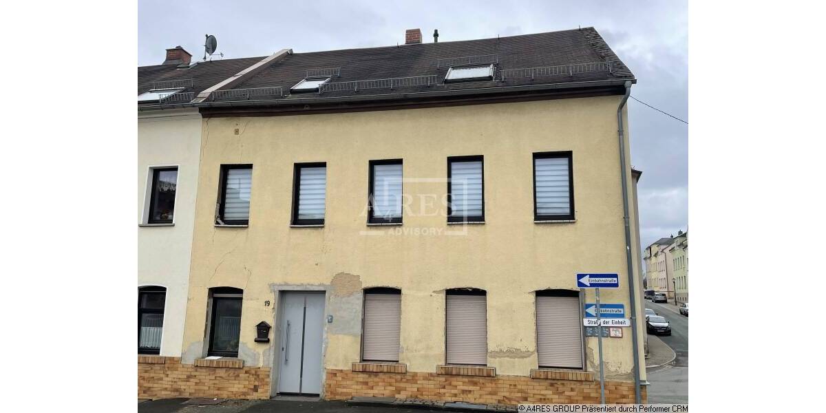 Einfamilienhaus Netzschkau - 3 Zimmer, 135 m&sup2;, 52.000&euro; | Angebot:25698428