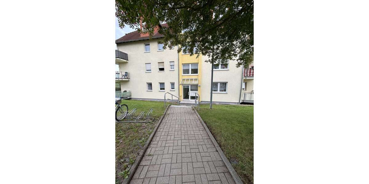 Etagenwohnung Werdau-Leubnitz Leubnitz - 1.5 Zimmer, 42 m&sup2;, 210&euro; | Angebot:25931793