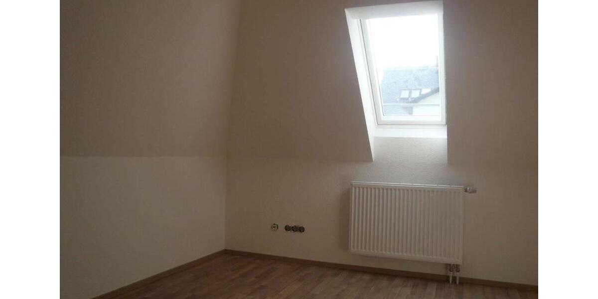 Etagenwohnung Falkenstein/Vogtland Vogtland - 3 Zimmer, 78 m&sup2;, 450&euro; | Angebot:25926313