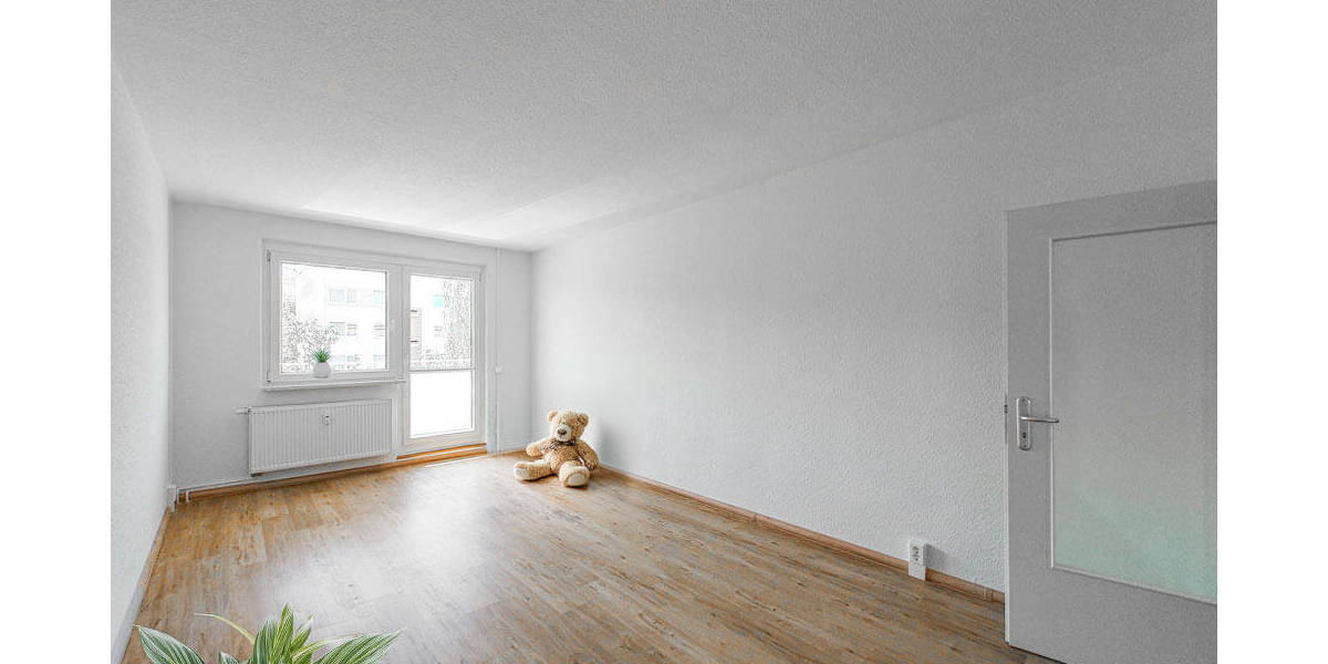 Etagenwohnung Zwickau Eckersbach - 4 Zimmer, 84 m&sup2;, 487&euro; | Angebot:25668571