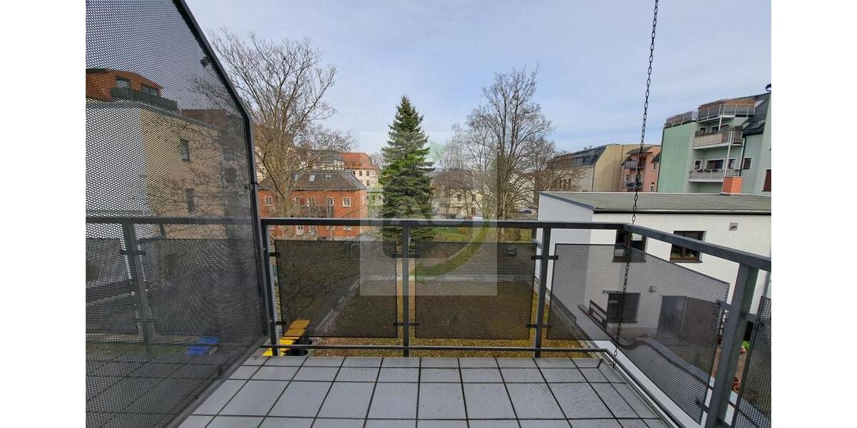 Etagenwohnung Zwickau - 2 Zimmer, 69 m&sup2;, 380&euro; | Angebot:25887100