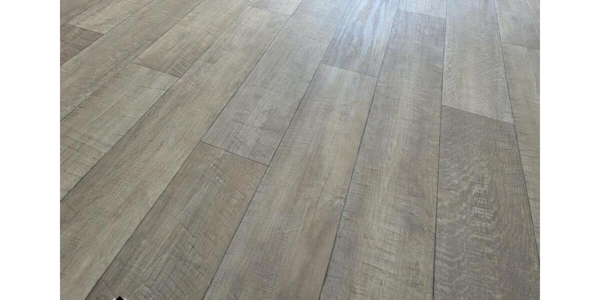 Etagenwohnung Limbach-Oberfrohna Oberfrohna - 2 Zimmer, 47 m&sup2;, 306&euro; | Angebot:25945630