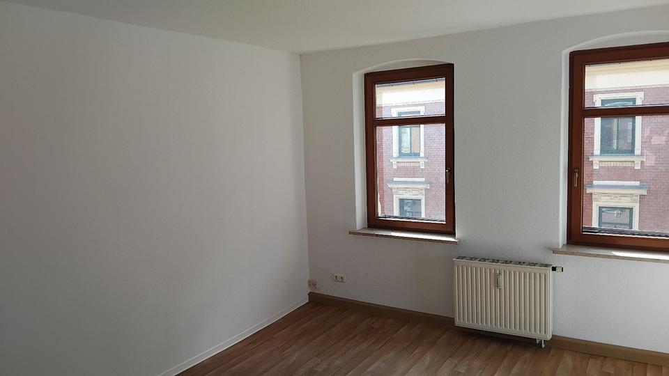 Etagenwohnung Zwickau Neuplanitz - 2.5 Zimmer, 55 m&sup2;, 315&euro; | Angebot:25499830
