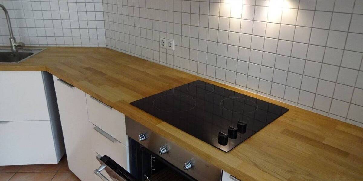 Etagenwohnung Zwickau Innenstadt - 2 Zimmer, 55 m&sup2;, 400&euro; | Angebot:25802829